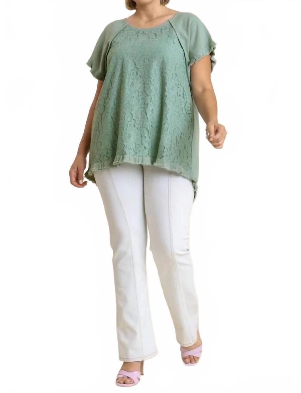 NEW UMGEE floral lace detail short sleeve curvy top in mint